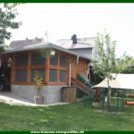 kaninchenhaus mit freilauf welpengitter
